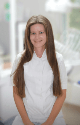 Lea Strelec, dr. dent. med., Zahnärztin